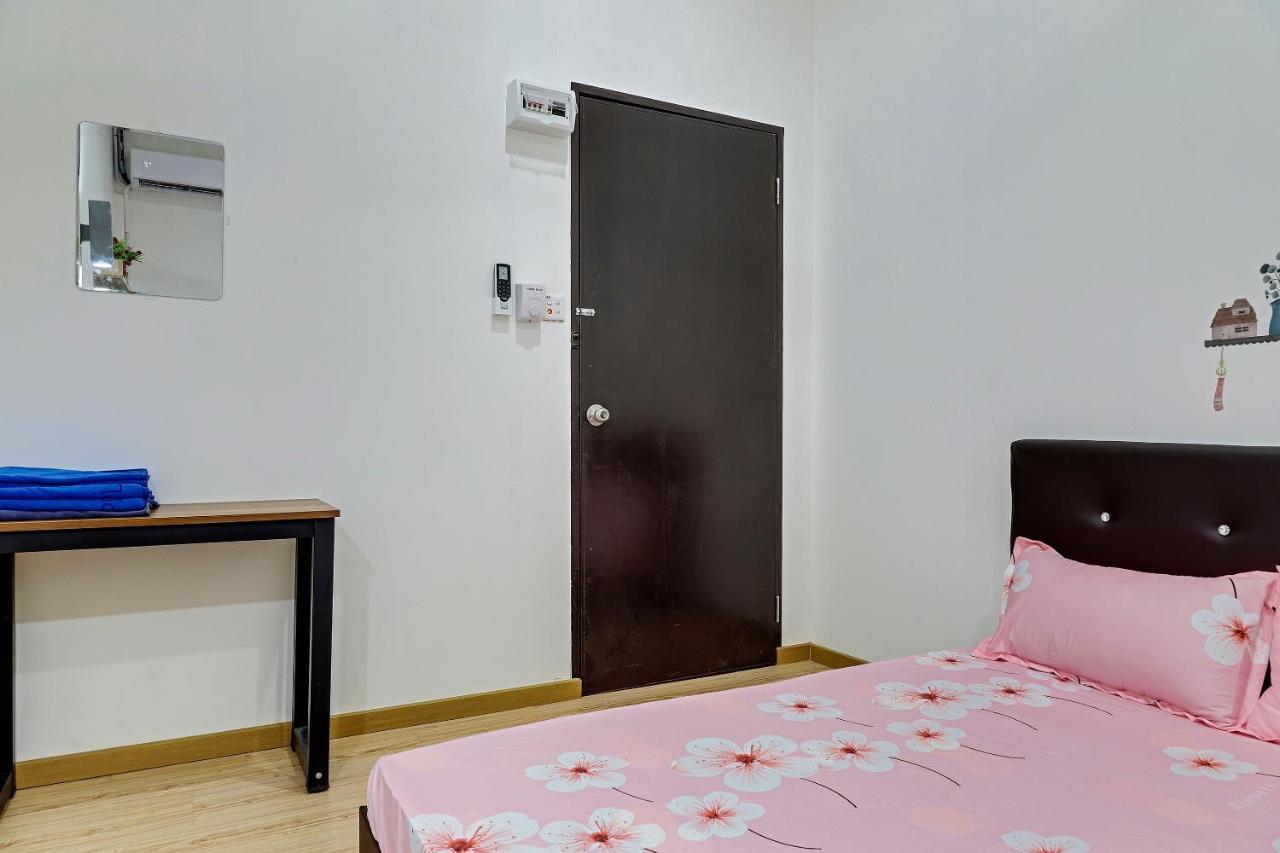 Spot On 90439 Lh Home Sibu Dış mekan fotoğraf